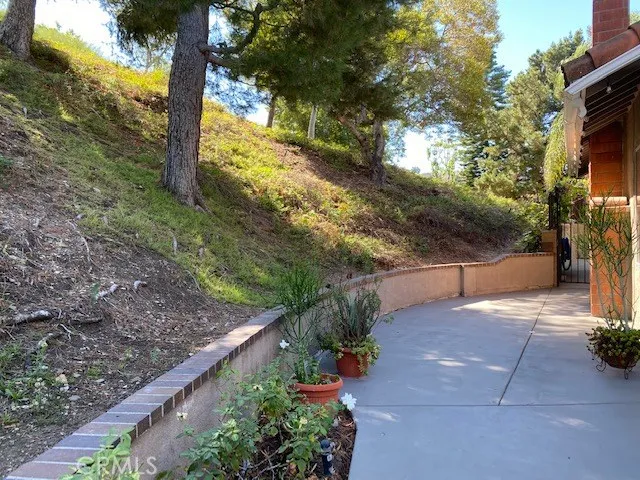 781 S Foxdale Lane, Anaheim Hills, California 92807