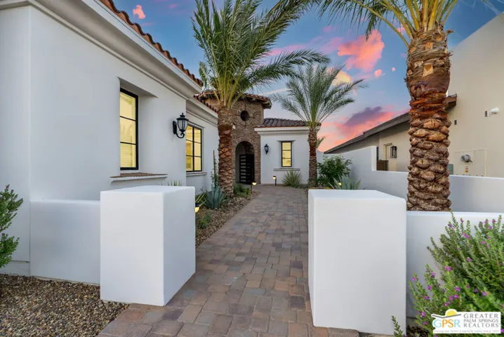 59310 Almeria, La Quinta, California 92253