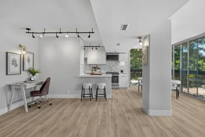 101 Alma Street 301, Palo Alto, California 94301