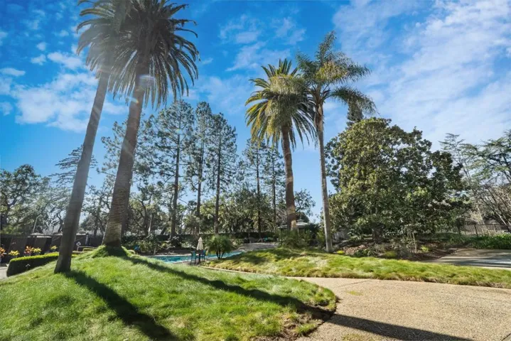 101 Alma Street 301, Palo Alto, California 94301