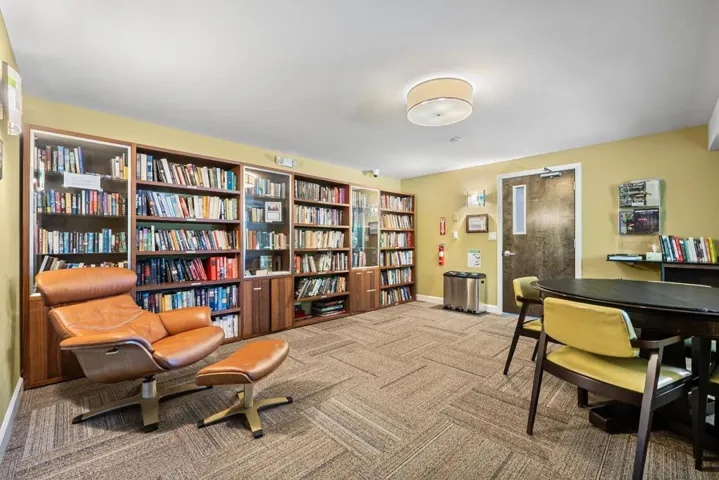 101 Alma Street 301, Palo Alto, California 94301