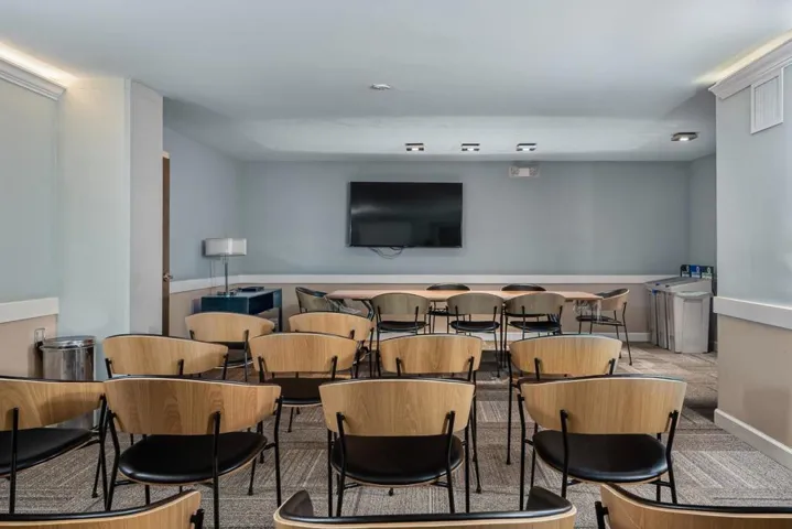 101 Alma Street 301, Palo Alto, California 94301