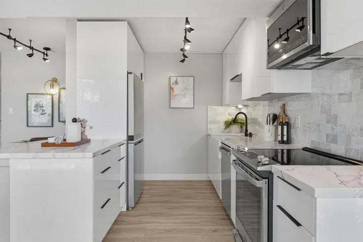 101 Alma Street 301, Palo Alto, California 94301