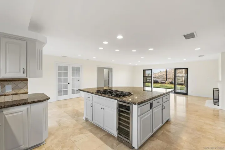 16551 Zumaque, Rancho Santa Fe, California 92067