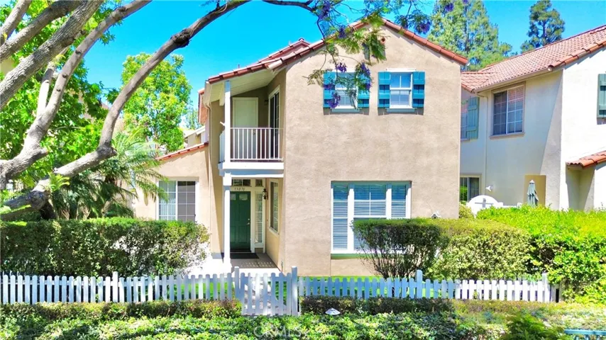 13070 Arborwalk Lane, Tustin, California 92782