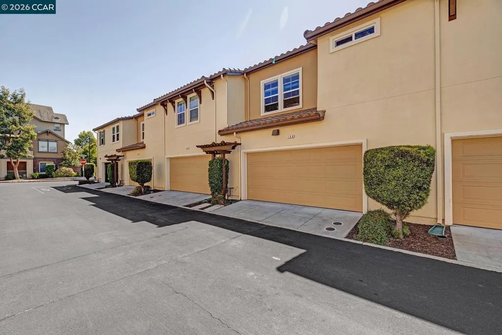 108 Arcangel Way, San Pablo, California 94806 — photo 5