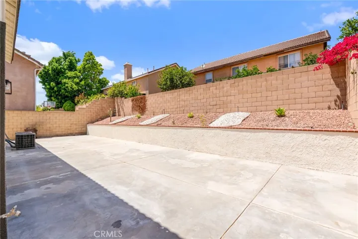13404 Cumberland, Fontana, California 92336