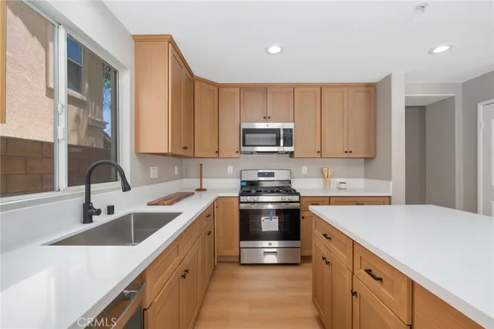13404 Cumberland, Fontana, California 92336
