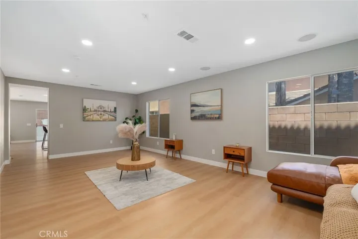 13404 Cumberland, Fontana, California 92336