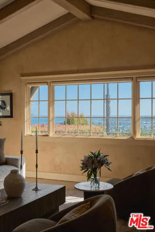 1615 Overlook Lane, Santa Barbara, California 93103