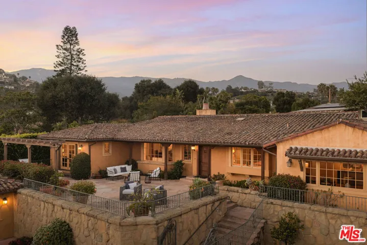 1615 Overlook Lane, Santa Barbara, California 93103