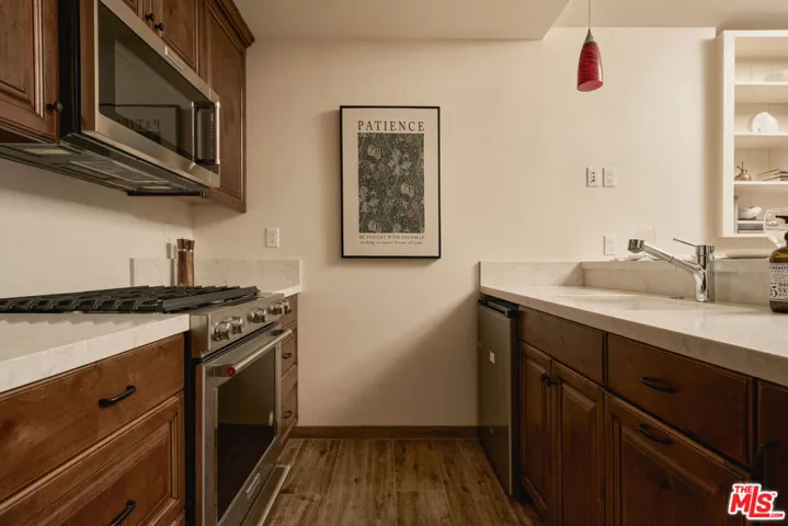 1615 Overlook Lane, Santa Barbara, California 93103