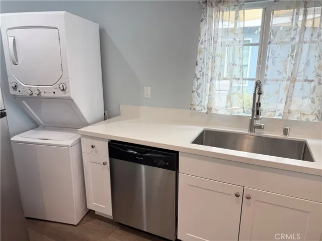 ADU kitchen & washer /Dryer area