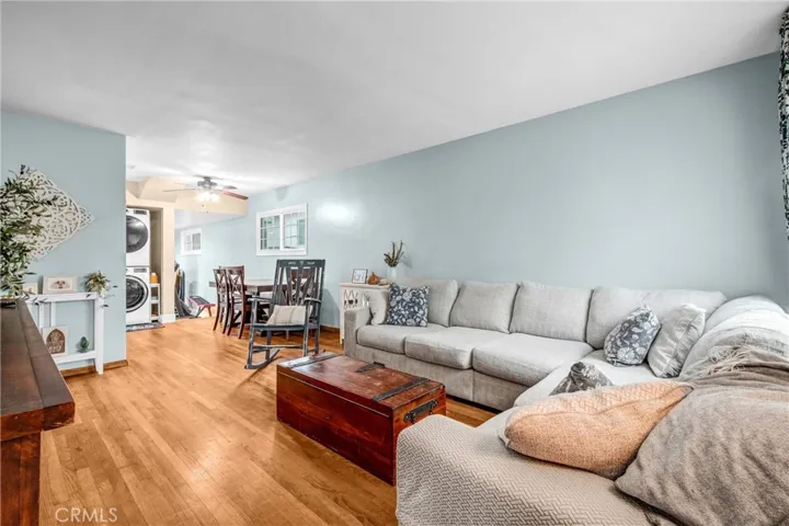 8645 Wakefield, Panorama City, California 91402