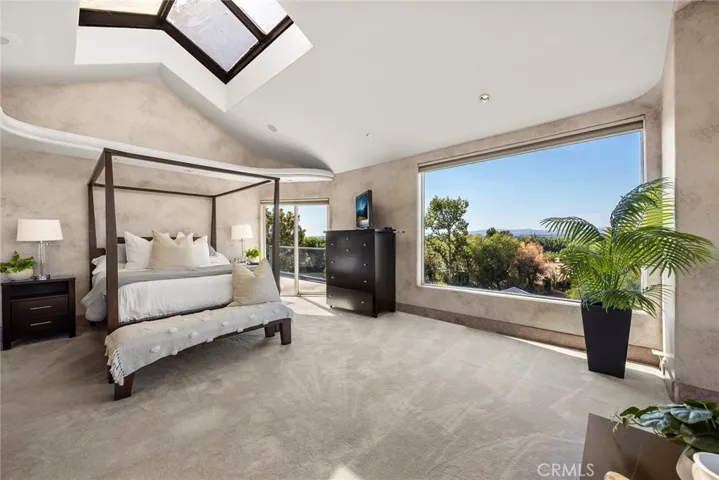 Primary Suite Bedroom