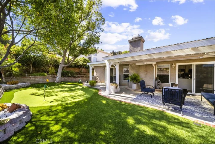 27908 Rainier Road, Castaic, California 91384