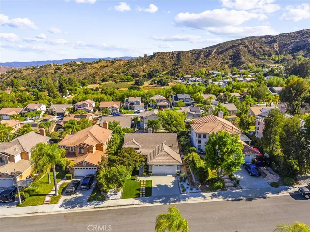27908 Rainier Road, Castaic, California 91384