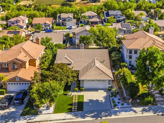27908 Rainier Road, Castaic, California 91384
