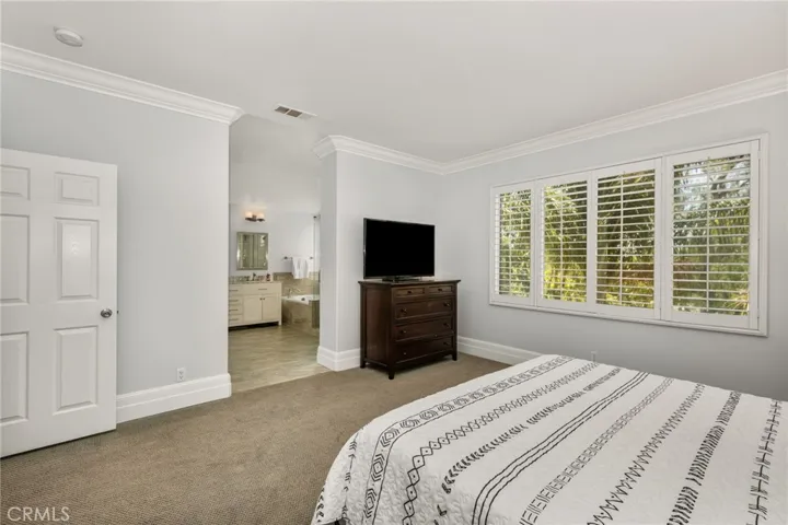 2564 Newman Avenue, Tustin, California 92782
