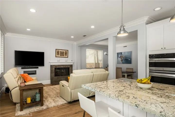 2564 Newman Avenue, Tustin, California 92782