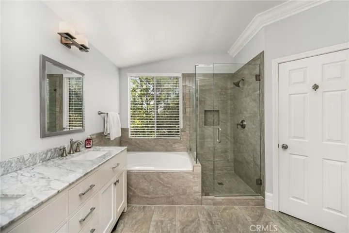 2564 Newman Avenue, Tustin, California 92782