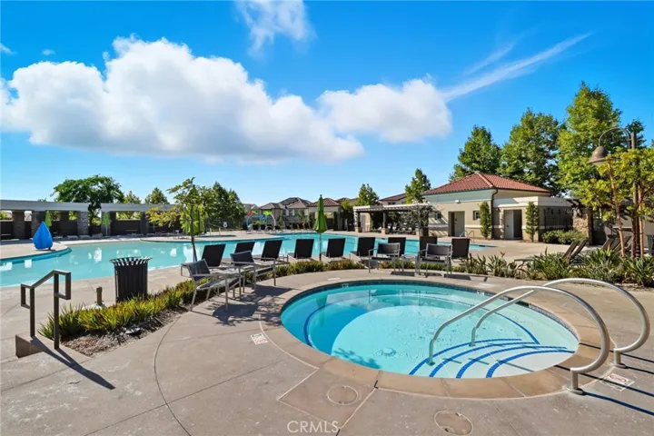 1883 Aliso Canyon Drive, Lake Forest, California 92610