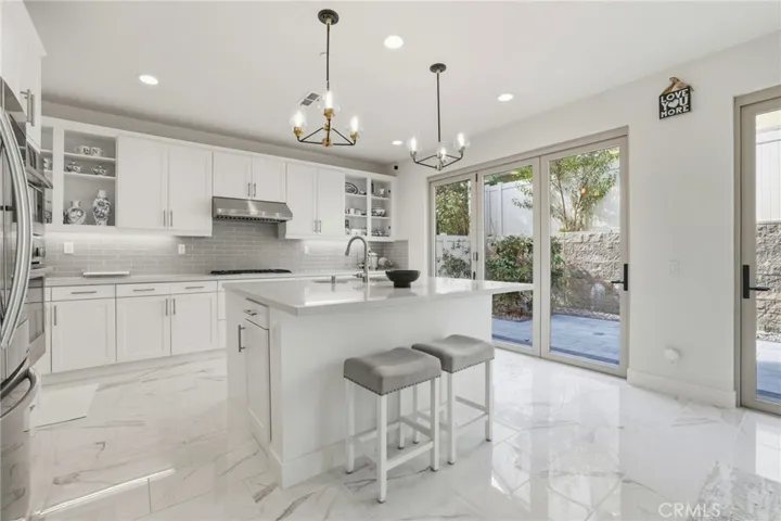 1883 Aliso Canyon Drive, Lake Forest, California 92610