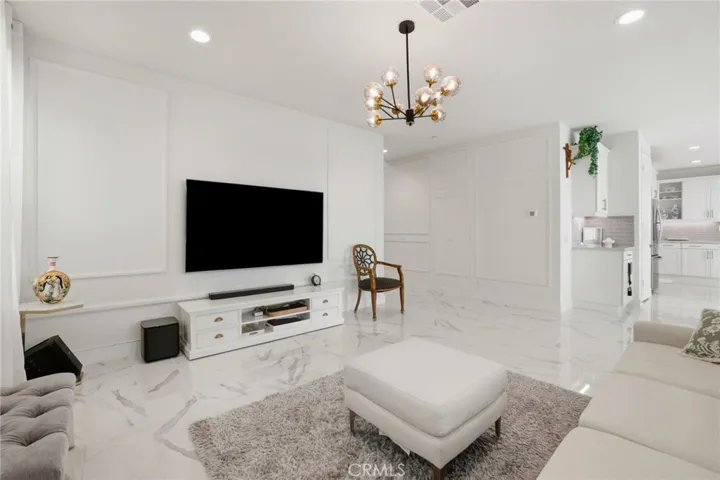 1883 Aliso Canyon Drive, Lake Forest, California 92610