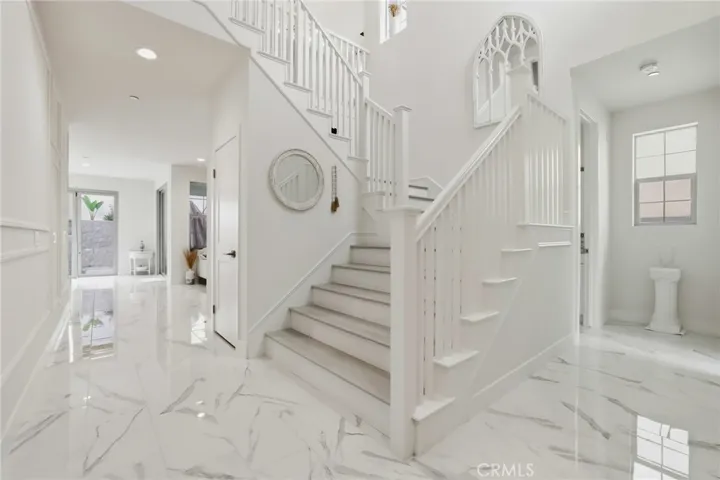 1883 Aliso Canyon Drive, Lake Forest, California 92610
