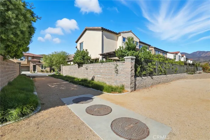 1883 Aliso Canyon Drive, Lake Forest, California 92610