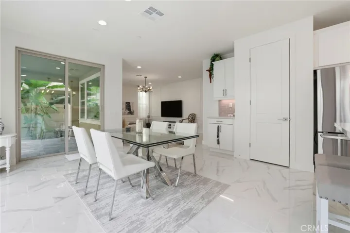 1883 Aliso Canyon Drive, Lake Forest, California 92610