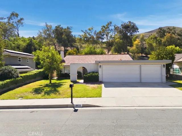 5835 Cardoza Drive, Westlake Village, California 91362