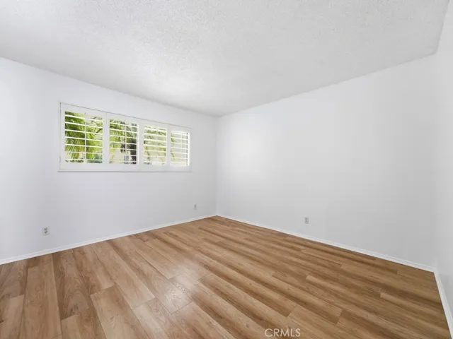 5835 Cardoza Drive, Westlake Village, California 91362