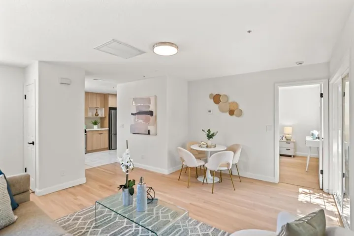 320 Waverly Street, Sunnyvale, California 94086