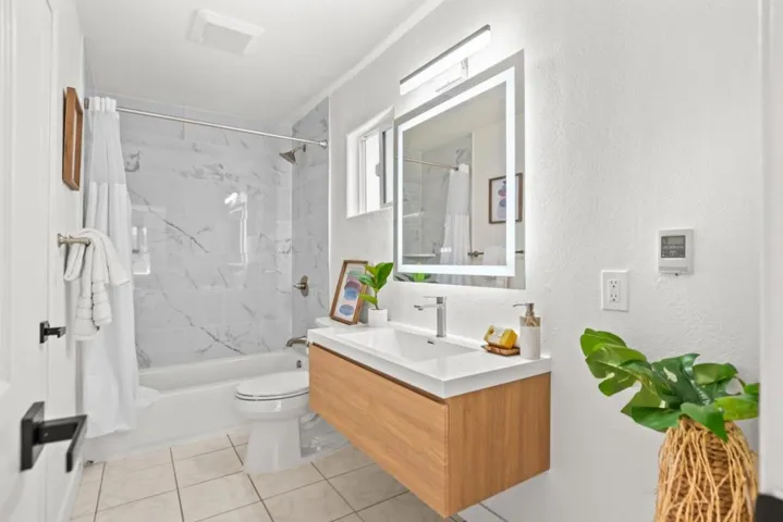 320 Waverly Street, Sunnyvale, California 94086