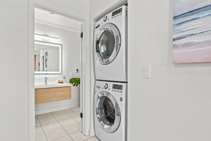 320 Waverly Street, Sunnyvale, California 94086