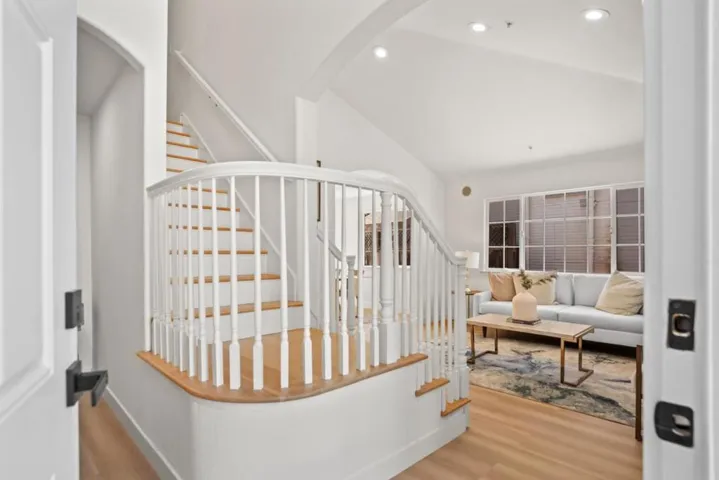 320 Waverly Street, Sunnyvale, California 94086