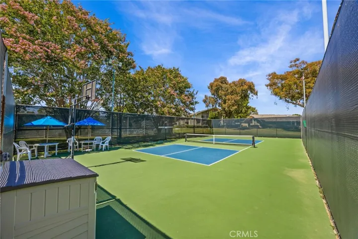 8933 Yolo Circle 1307a, Huntington Beach, California 92646