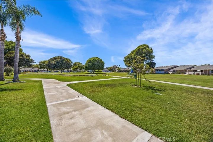 8933 Yolo Circle 1307a, Huntington Beach, California 92646