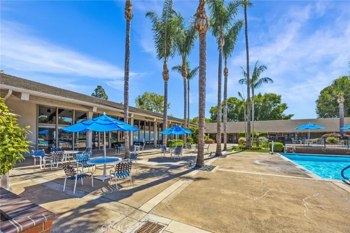 8933 Yolo Circle 1307a, Huntington Beach, California 92646