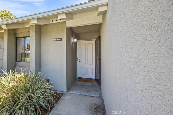 8933 Yolo Circle 1307a, Huntington Beach, California 92646