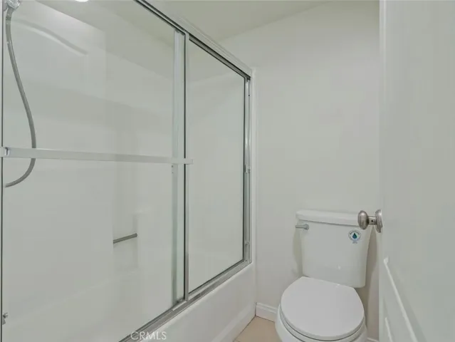5540 S Owensmouth Avenue 107, Woodland Hills, California 91367