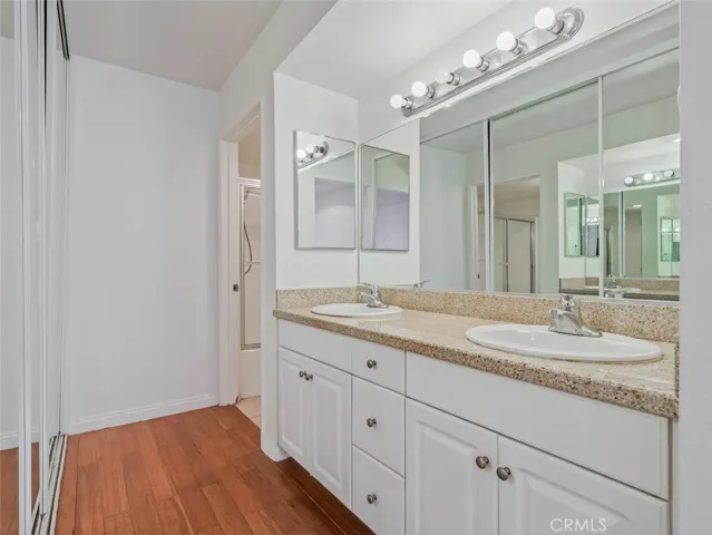 5540 S Owensmouth Avenue 107, Woodland Hills, California 91367