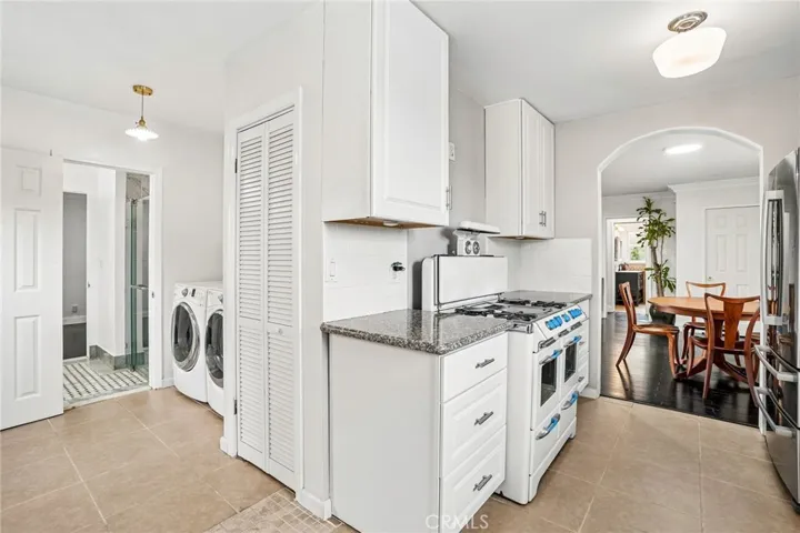 13808 Casimir Avenue, Gardena, California 90249