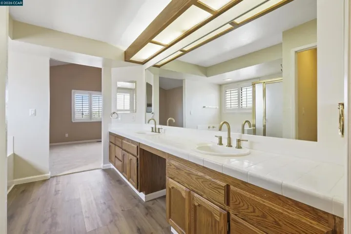 5535 Edgeview Dr, Discovery Bay, California 94505