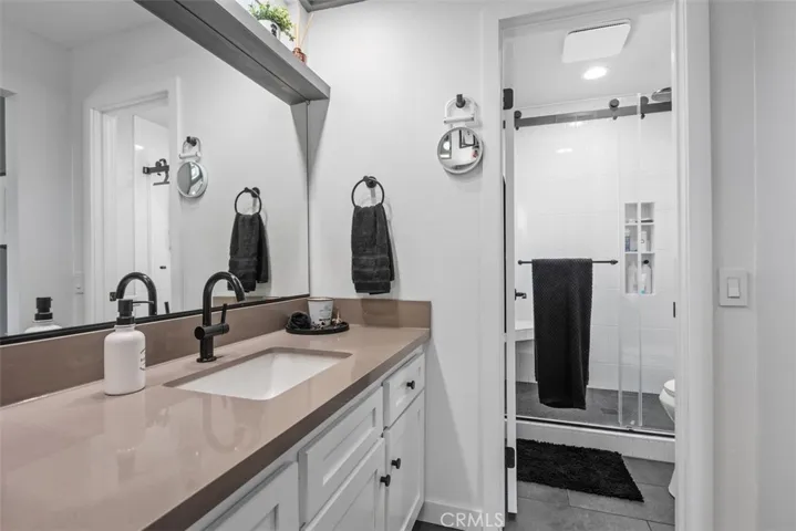 7 Shadow Hill, Laguna Hills, California 92653