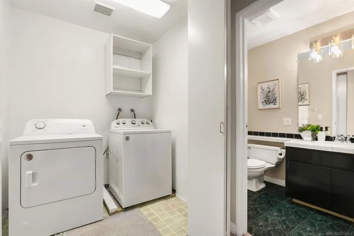 1084 Johnson, San Diego, California 92103