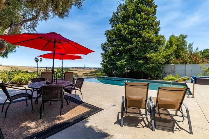 2045 Vista De La Vina, Templeton, California 93465