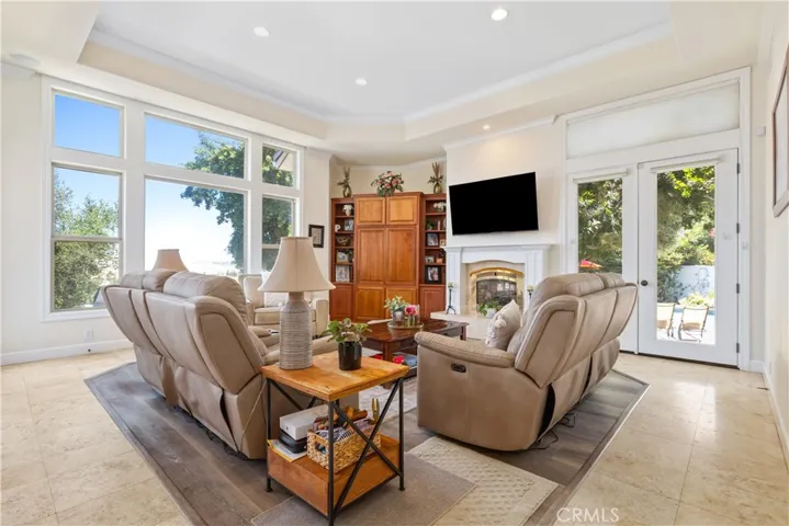 2045 Vista De La Vina, Templeton, California 93465