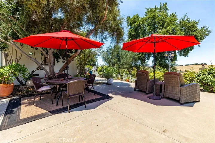 2045 Vista De La Vina, Templeton, California 93465